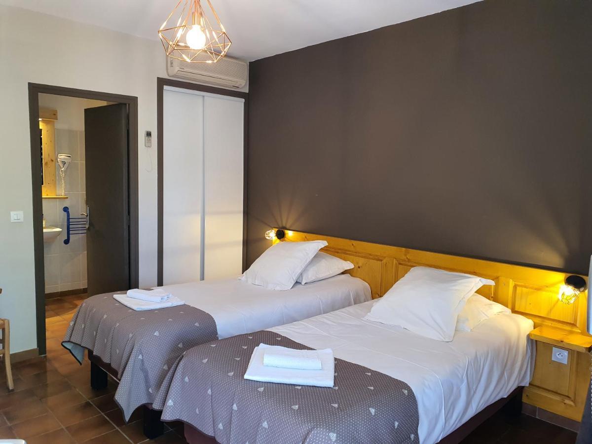 Logis Hotel Restaurant L'Escarbille Сен-Мартен-д'Ардеш Екстер'єр фото
