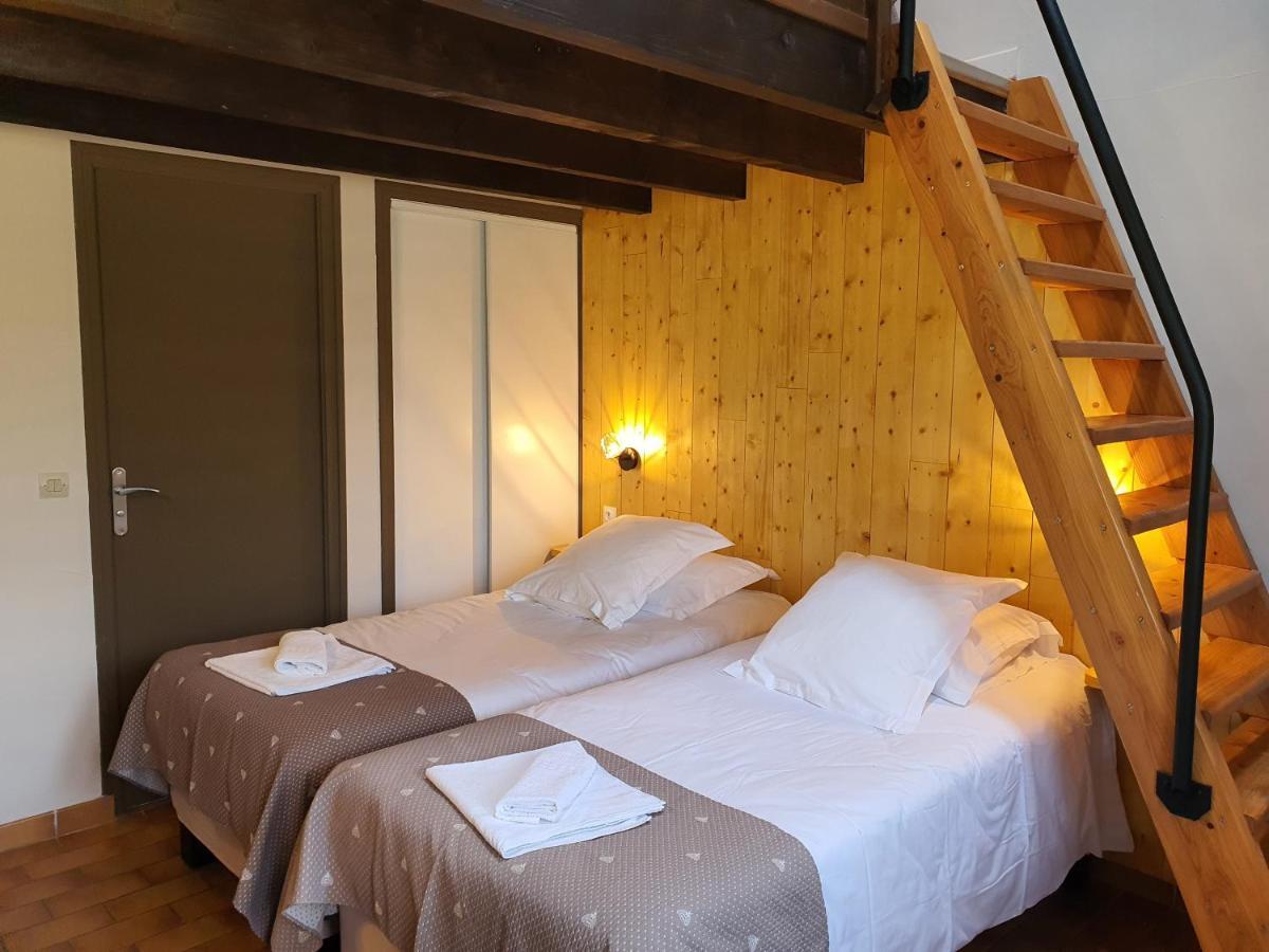 Logis Hotel Restaurant L'Escarbille Сен-Мартен-д'Ардеш Екстер'єр фото
